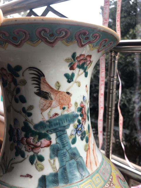 古玩陶瓷粉彩“三公圖”紋瓶拍賣，當前價格3000元