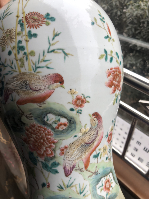 古玩陶瓷粉彩花鳥紋敞口瓶拍賣，當前價格11800元