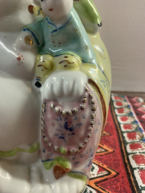 古玩陶瓷五子鬧佛拍賣(mài)，當(dāng)前價(jià)格6000元