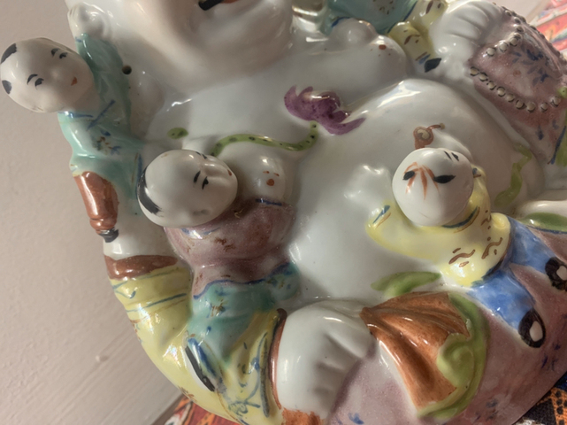 古玩陶瓷五子鬧佛拍賣(mài)，當(dāng)前價(jià)格6000元