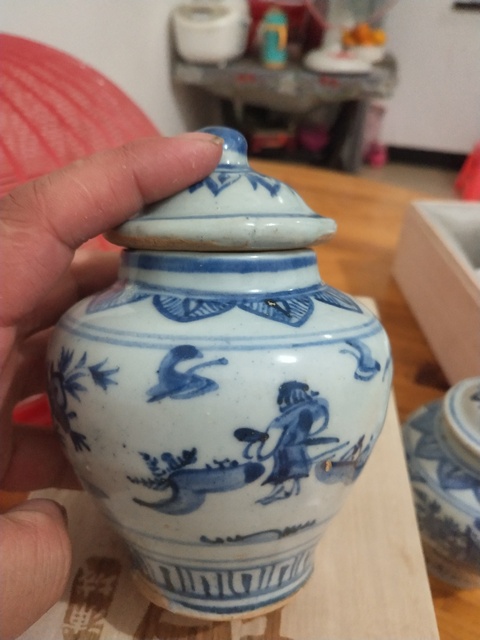 古玩陶瓷成化至弘治青花高士圖蓋罐拍賣，當(dāng)前價(jià)格14800元