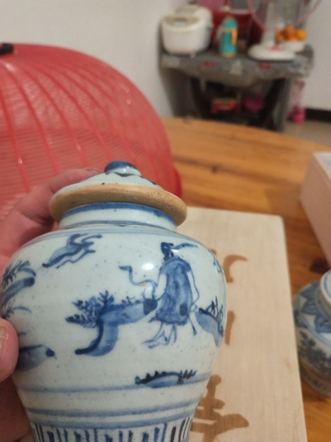 古玩陶瓷成化至弘治青花高士圖蓋罐拍賣，當(dāng)前價(jià)格14800元