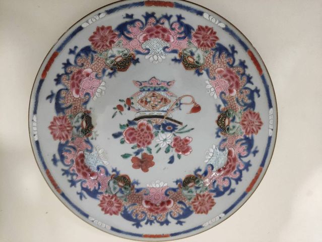 古玩陶瓷粉彩盤拍賣，當(dāng)前價(jià)格3999元