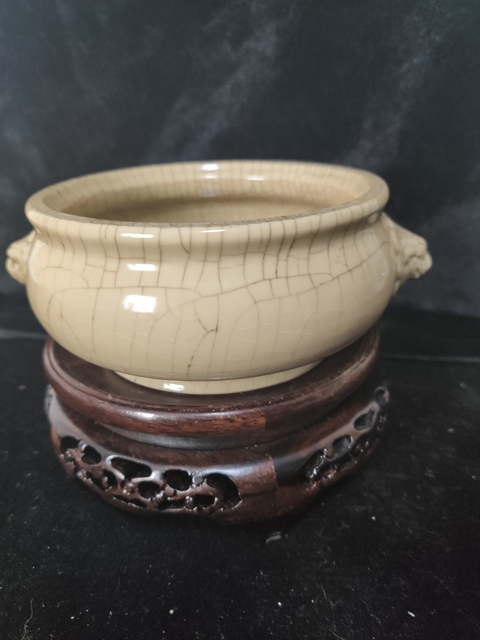 古玩陶瓷白釉輔首爐拍賣，當前價格6000元