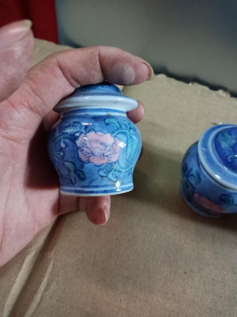 古玩陶瓷蓋罐拍賣，當前價格200元