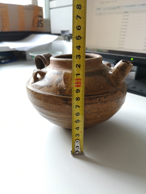 古玩陶瓷四系壺拍賣，當(dāng)前價(jià)格380元
