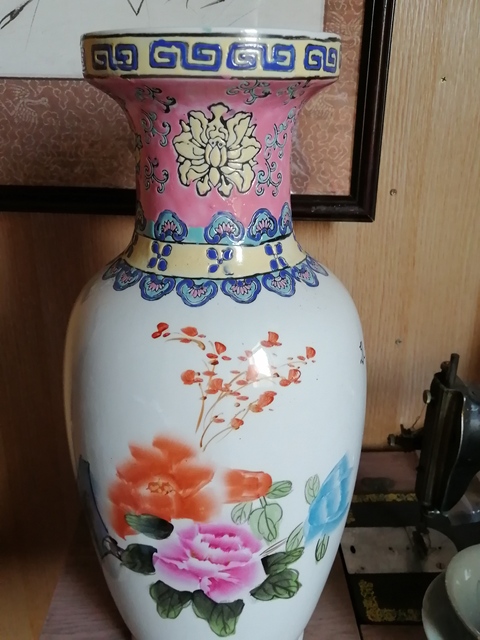 古玩陶瓷花鳥紋盤口瓶拍賣，當前價格11000元