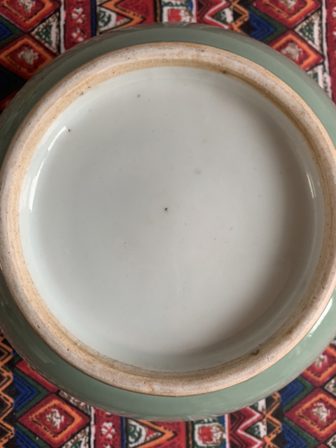 古玩陶瓷豆青釉撇口碗拍賣，當(dāng)前價(jià)格14800元