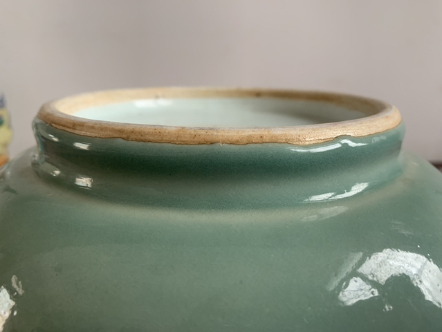 古玩陶瓷豆青釉撇口碗拍賣，當(dāng)前價(jià)格14800元