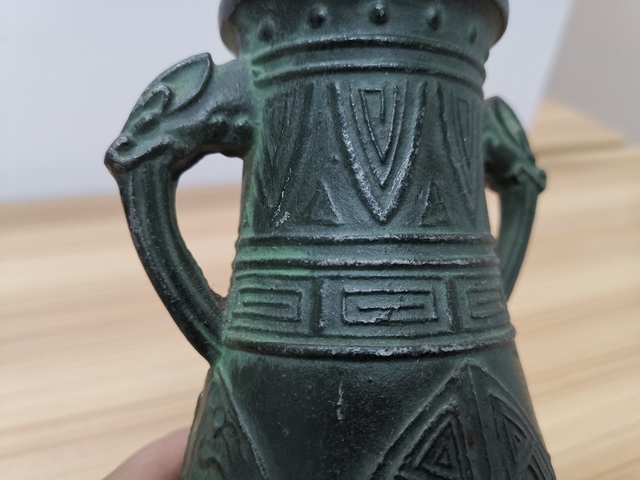 古玩陶瓷獸耳瓶拍賣，當前價格1元