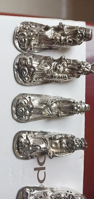 古玩雜項銀帽飾一套拍賣，當前價格10800元