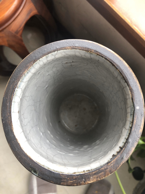 古玩陶瓷哥釉***海水描金雙龍戲珠紋帽筒拍賣，當前價格8000元