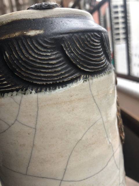 古玩陶瓷哥釉***海水描金雙龍戲珠紋帽筒拍賣，當前價格8000元