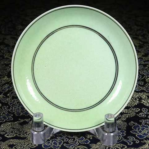 古玩陶瓷同治外葡萄紋內(nèi)暗刻云龍紋盤拍賣，當前價格13800元