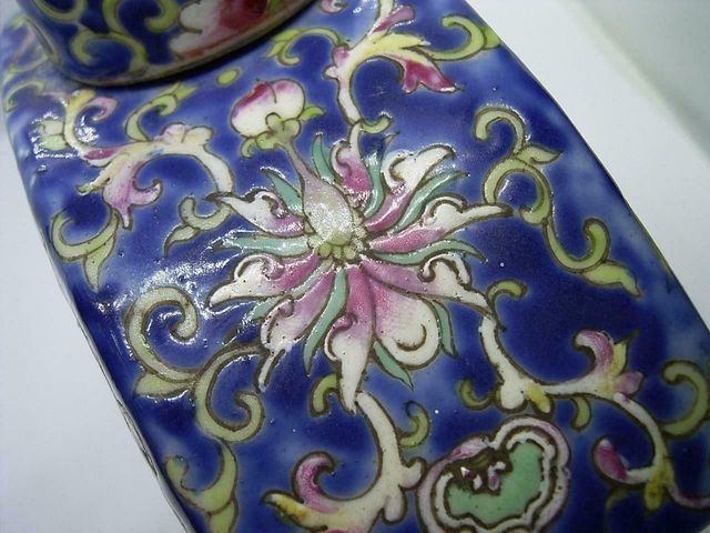 古玩陶瓷粉彩纏枝花卉紋茶葉罐拍賣，當前價格8500元