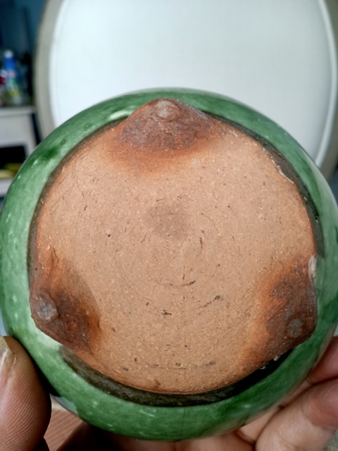 古玩陶瓷清末，優(yōu)品同款蘋果綠釉三足爐拍賣，當(dāng)前價格222元