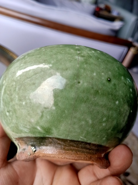 古玩陶瓷清末，優(yōu)品同款蘋果綠釉三足爐拍賣，當(dāng)前價格222元