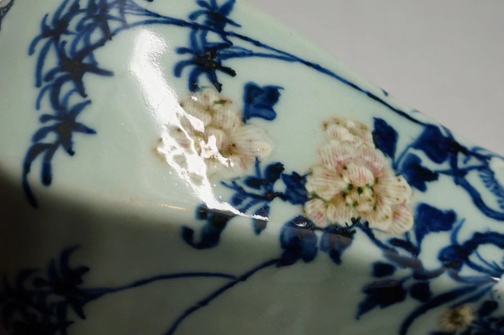 古玩陶瓷青花釉里紅花卉紋瓶拍賣，當前價格9000元