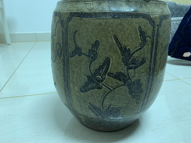 古玩陶瓷黃釉刻花罐拍賣，當(dāng)前價格5800元