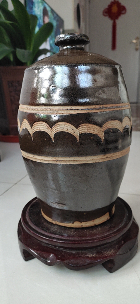 古玩陶瓷醬釉梅瓶拍賣，當前價格6800元