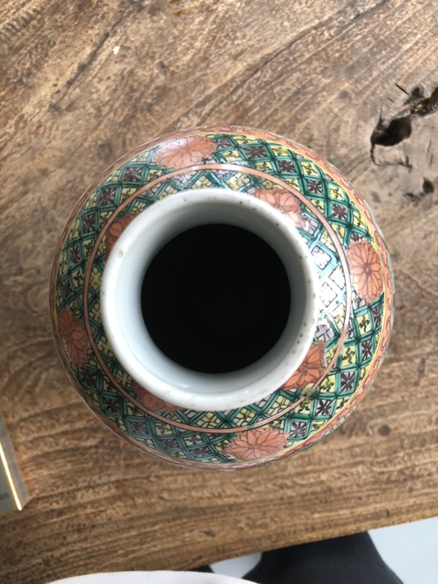 古玩陶瓷五彩刀馬人物紋梅瓶拍賣，當前價格4800元