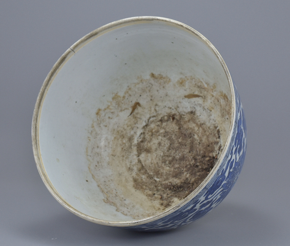 古玩陶瓷青花纏枝蓮蓋罐拍賣，當前價格9900元