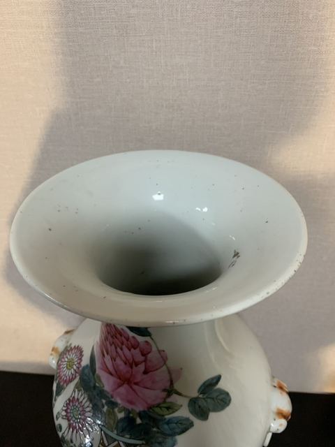 古玩陶瓷撇口瓶拍賣，當前價格10000元