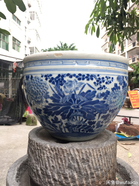 古玩陶瓷清晚期青花四季花卉紋缸拍賣，當(dāng)前價(jià)格7000元