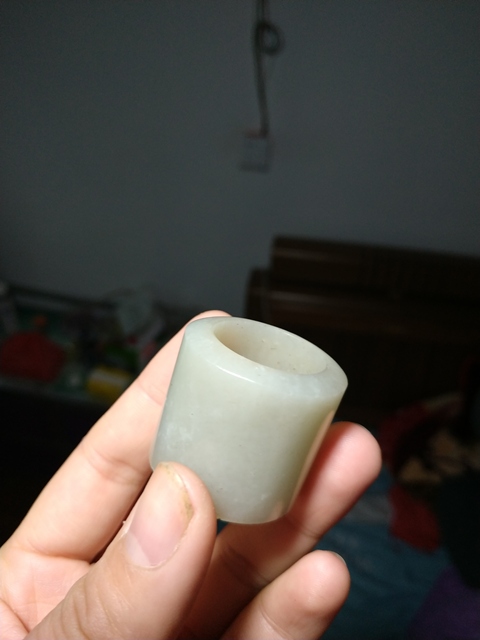 古玩玉器扳指拍賣，當前價格6000元