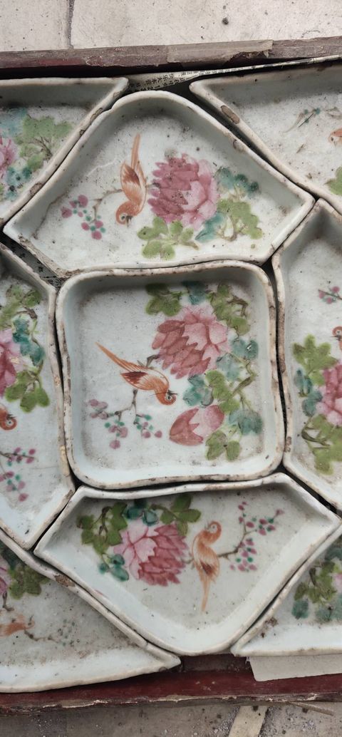 古玩陶瓷九攢盤拍賣，當前價格10000元