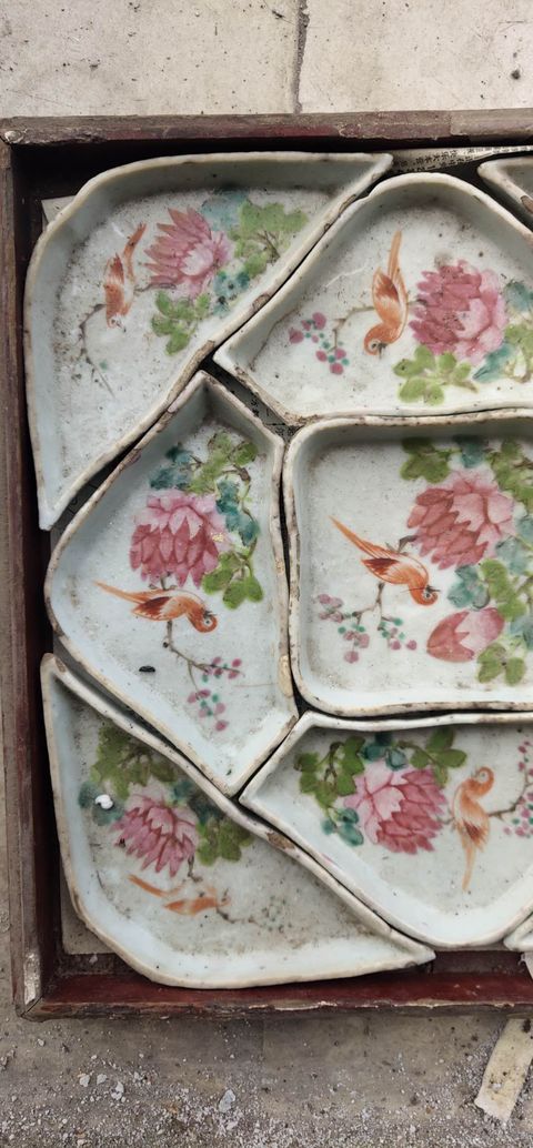 古玩陶瓷九攢盤拍賣，當前價格10000元