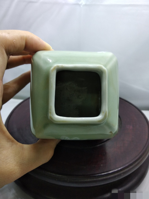 古玩陶瓷豆青釉加白盂真品鑒賞圖