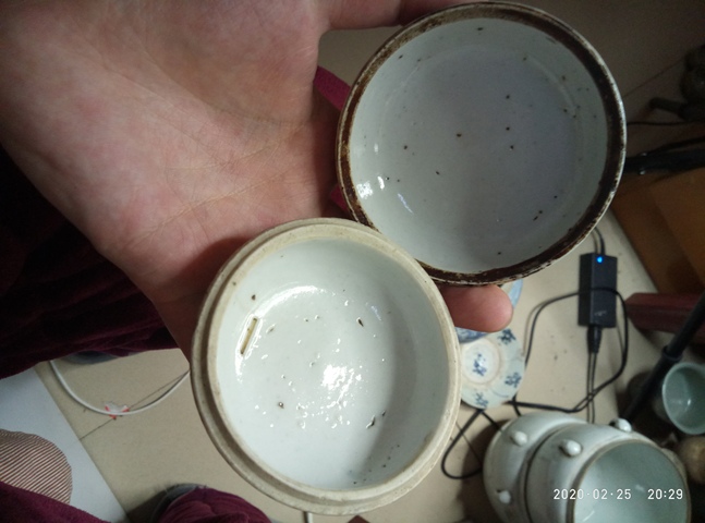 古玩陶瓷青花蓋盒真品鑒賞圖