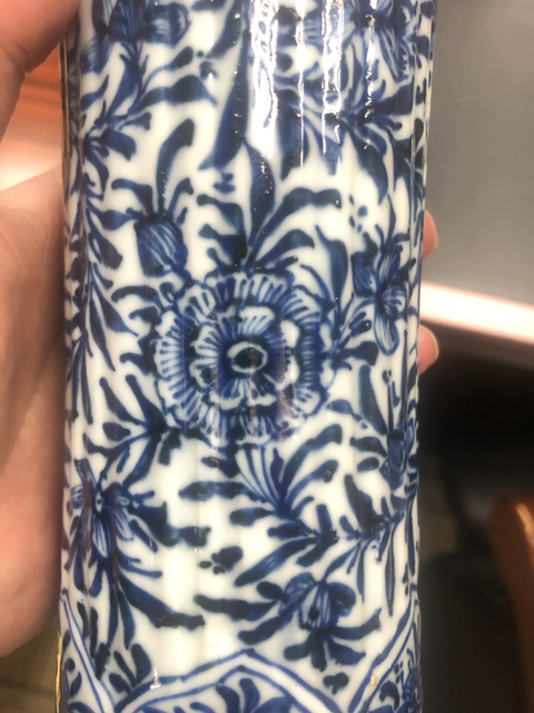 古玩陶瓷康熙青花花卉紋瓜棱花口觚拍賣，當前價格6000元