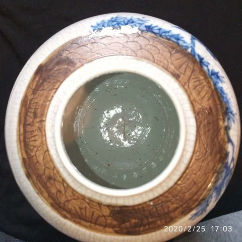 古玩陶瓷青花罐拍賣，當(dāng)前價(jià)格8900元