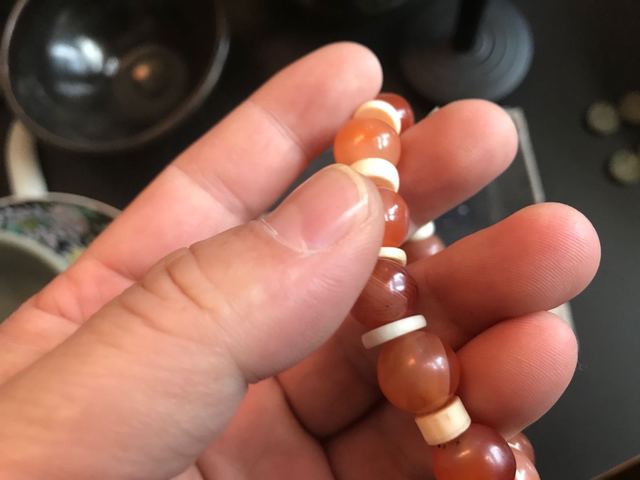 古玩玉器瑪瑙手鏈拍賣，當前價格3660元