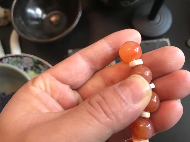 古玩玉器瑪瑙手鏈拍賣，當前價格3660元