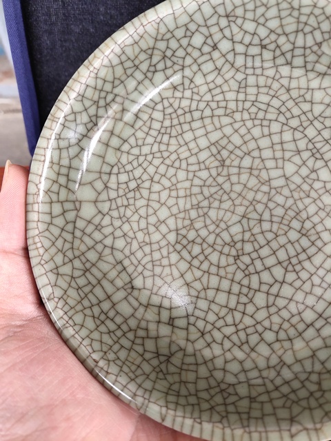 古玩陶瓷哥釉碗真品鑒賞圖