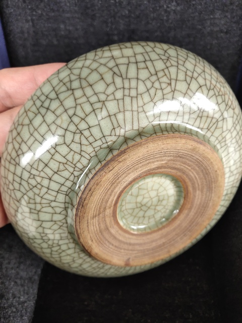 古玩陶瓷哥釉碗真品鑒賞圖