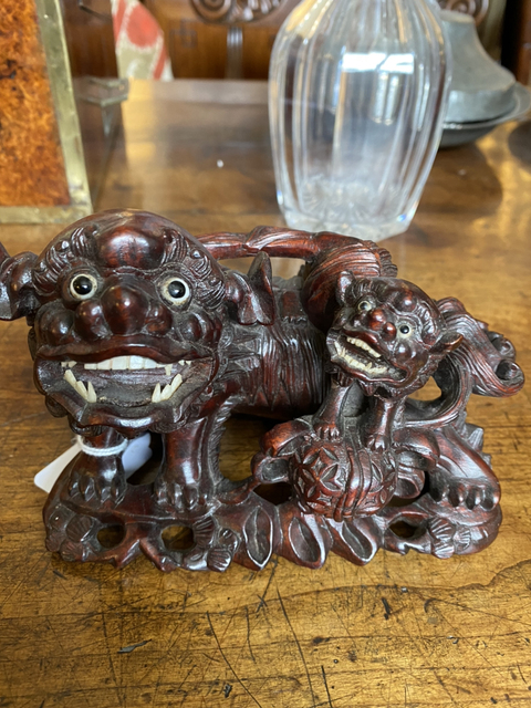 古玩雜項木雕獅子擺件真品鑒賞圖