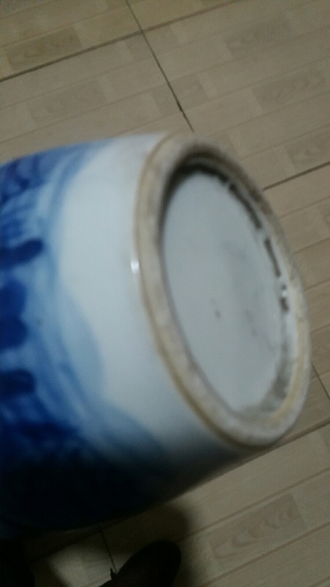 古玩陶瓷青花瓶真品鑒賞圖