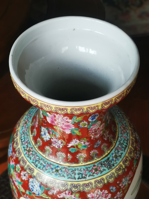 古玩陶瓷青花瓶拍賣，當(dāng)前價格10000元