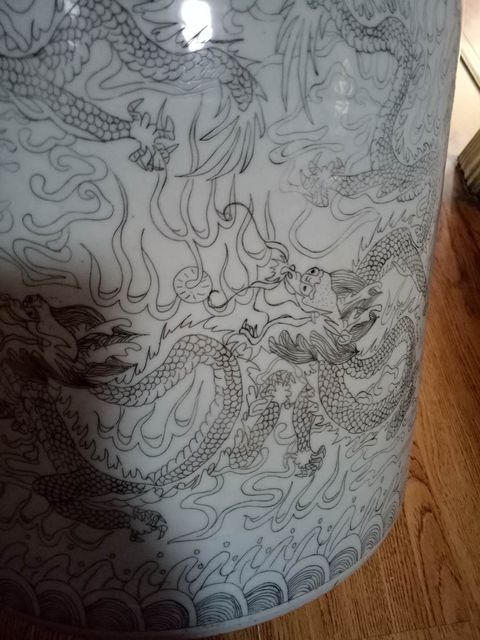 古玩陶瓷刻瓷龍紋罐拍賣，當(dāng)前價(jià)格3800元