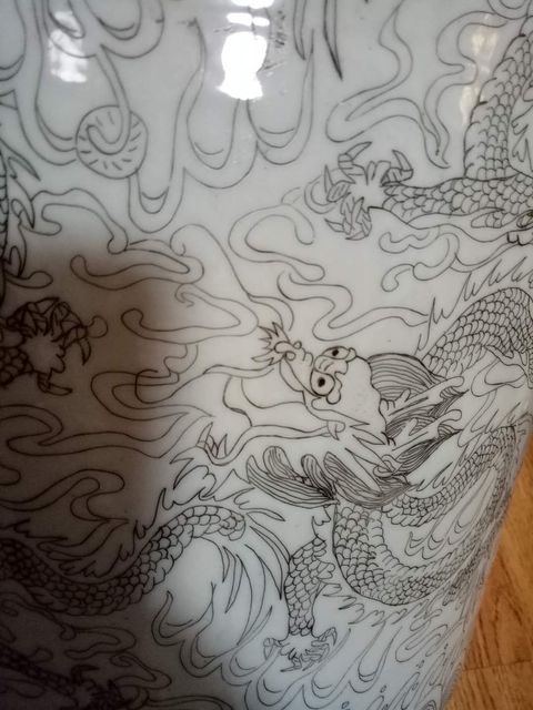 古玩陶瓷刻瓷龍紋罐拍賣，當(dāng)前價(jià)格3800元