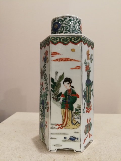 古玩陶瓷五彩茶葉罐真品鑒賞圖