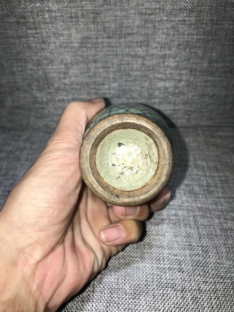 古玩陶瓷綠哥觀音尊拍賣，當前價格10200元