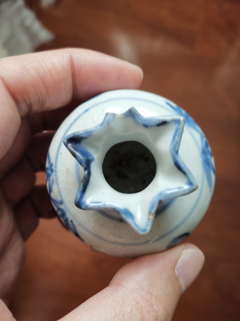 古玩陶瓷明晚期青花石榴尊拍賣，當(dāng)前價格10500元