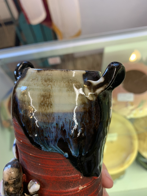 古玩陶瓷人物堆塑瓶拍賣，當(dāng)前價格11600元