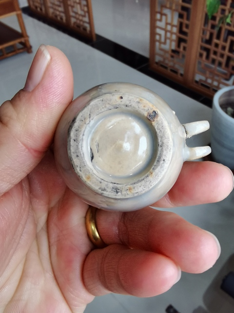 古玩陶瓷鳥食罐拍賣，當(dāng)前價(jià)格8990元