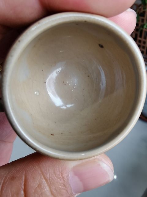 古玩陶瓷鳥食罐拍賣，當(dāng)前價(jià)格8990元